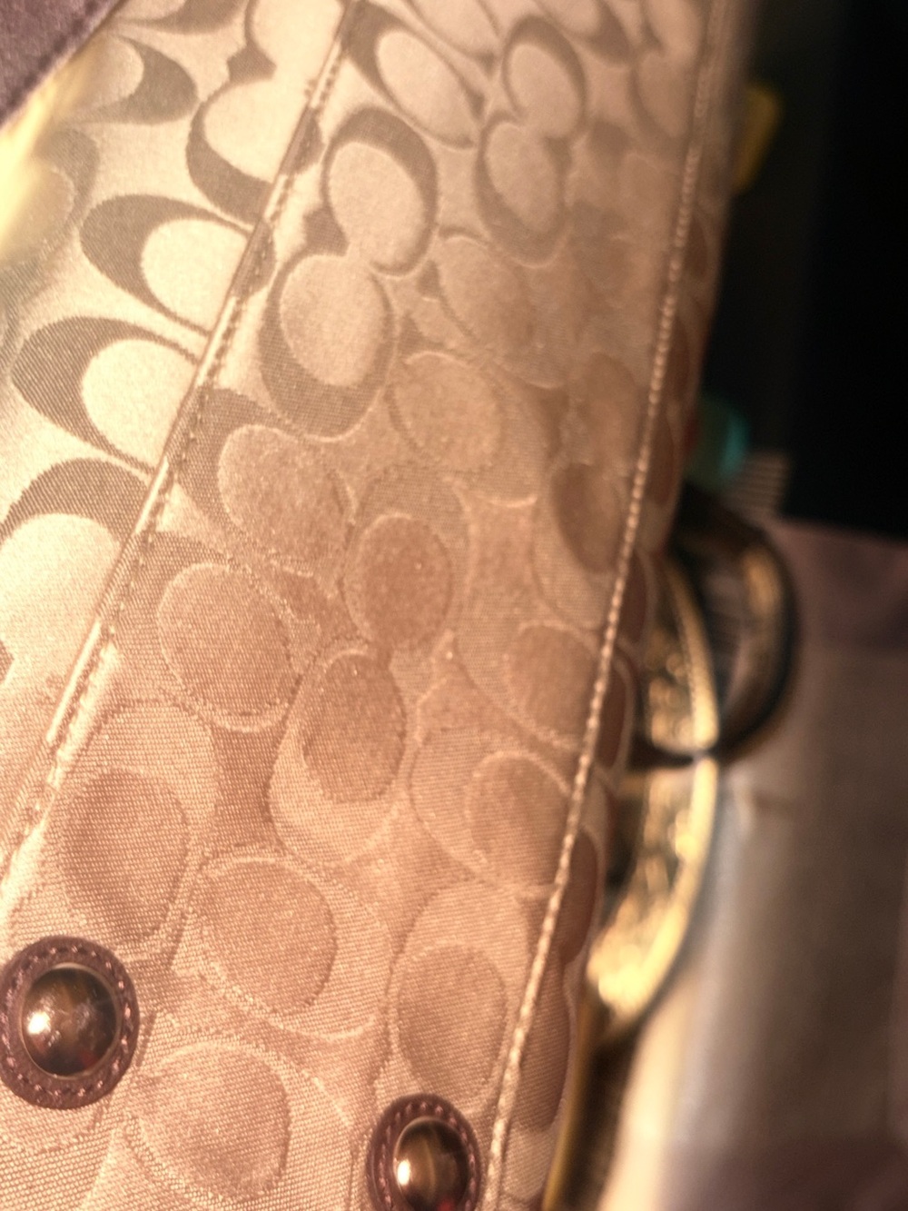 Coach Signature Penelope khaki & brown shoulder Bag f19043 like new - Picture 11 of 13
